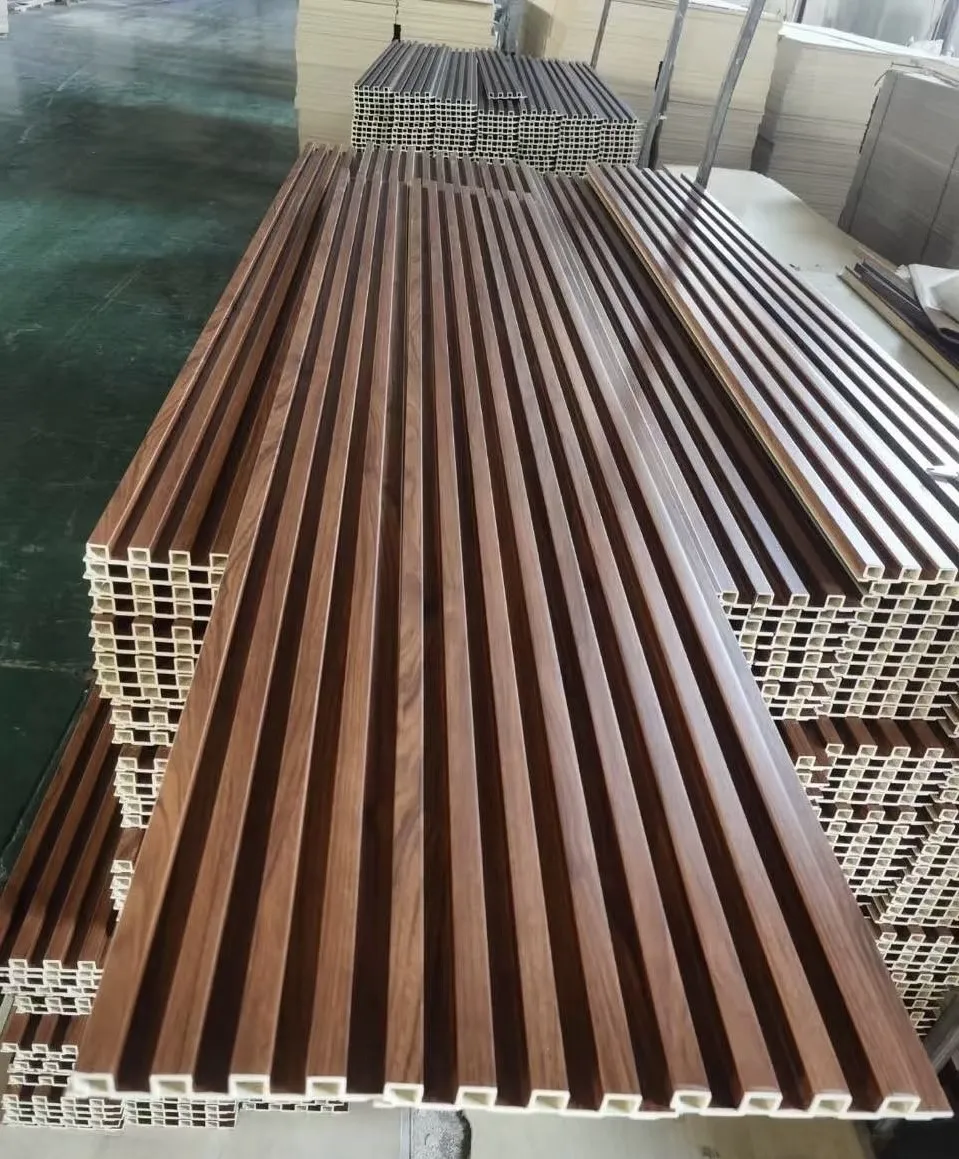 Panel Dinding Slat untuk Dekorasi Modern Panel Diffuser Akustik WPC